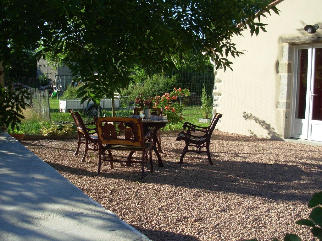 Le Jardin Des Pierres Brunes Saint-Jean-des-Ollières Eksteriør billede